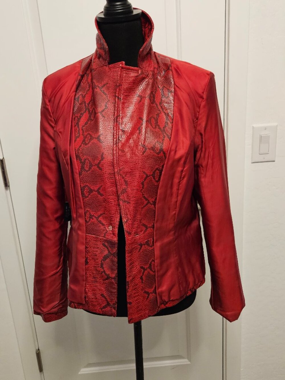 Siena Studio Vintage Red Snakeskin Leather Blazer Jacket Double Breasted 8 - Picture 3 of 16